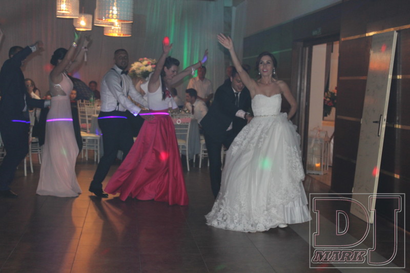 Svadba Archív Vín ( Viecha Vráble, Nitra, DJ Mark )